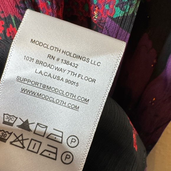 Modcloth Meow Bouquet Pleated Chiffon Midi Skirt Black Floral Button Front 18W - Picture 11 of 13